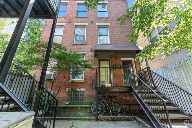 Building Photo - 135 Garden St Unit 6 Rental