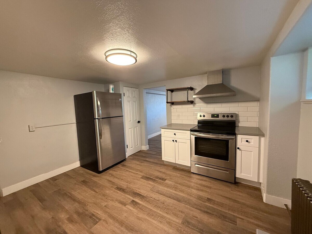 Photo - 2821 N Federal Blvd Unit 3