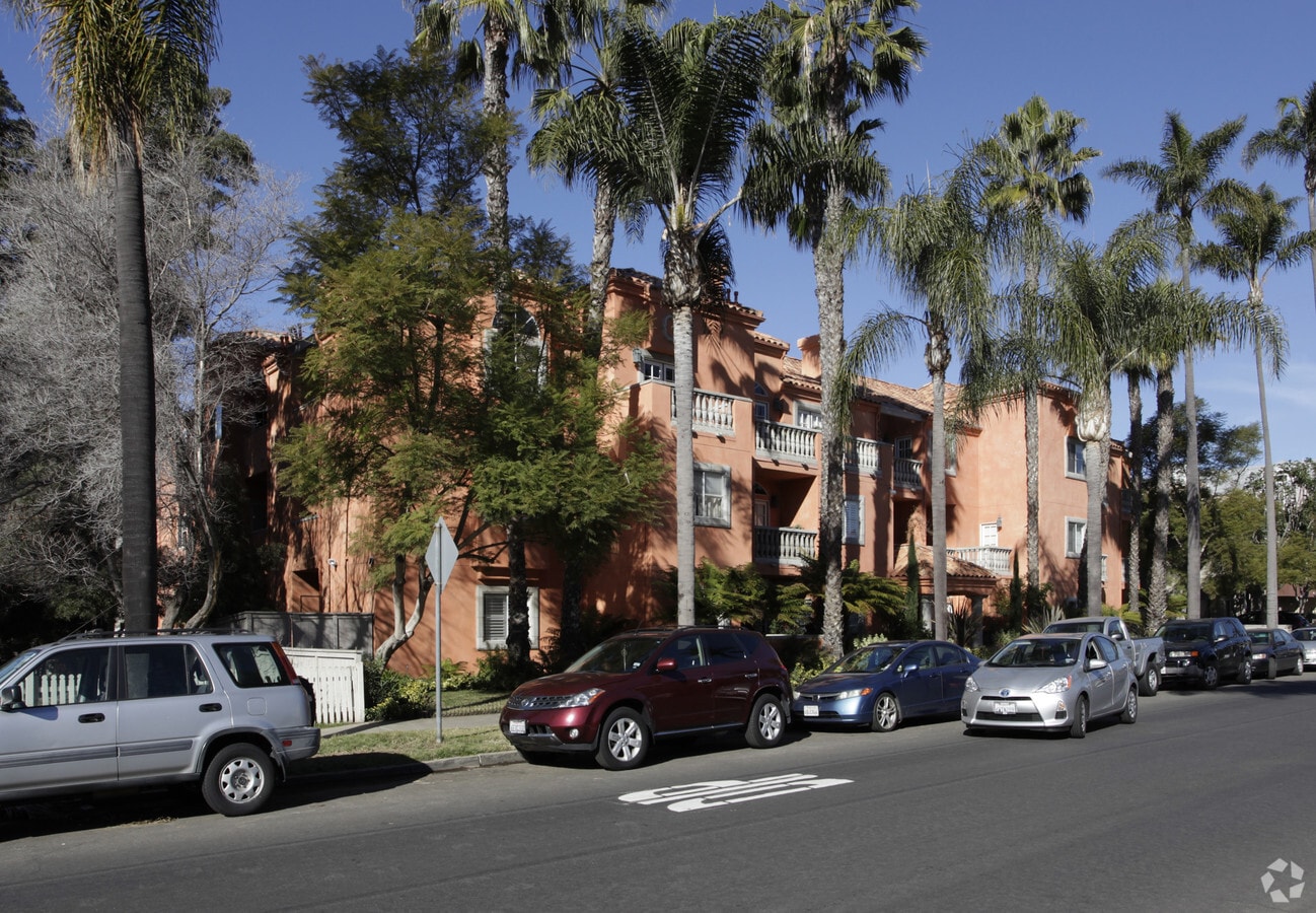 Photo - Trevi Villa Condominiums