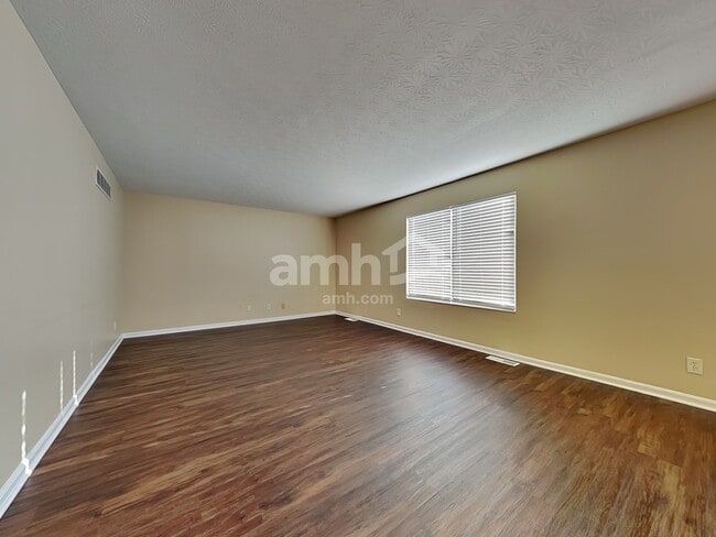 10725 Hanover Ct