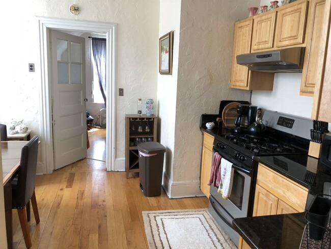Photo - 19 Cooper Pl Unit 3