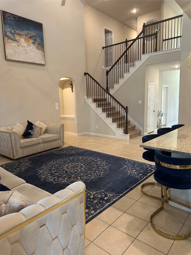 Photo - 1617 Darwin Cedar Dr