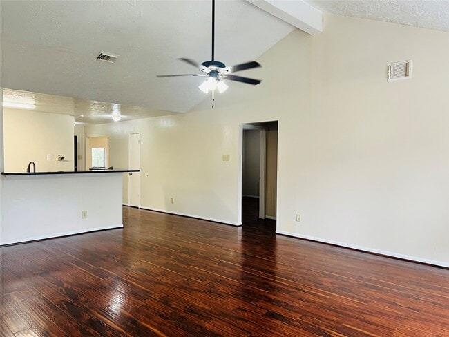 Photo - 8239 Squires Pl Dr