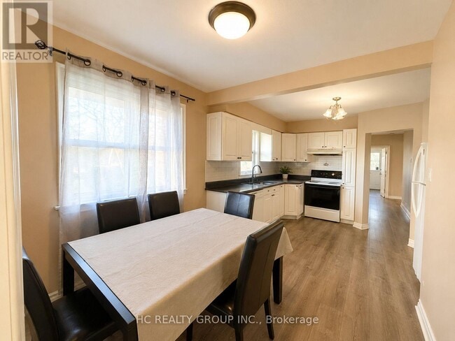 Photo - 14 Nero Ct