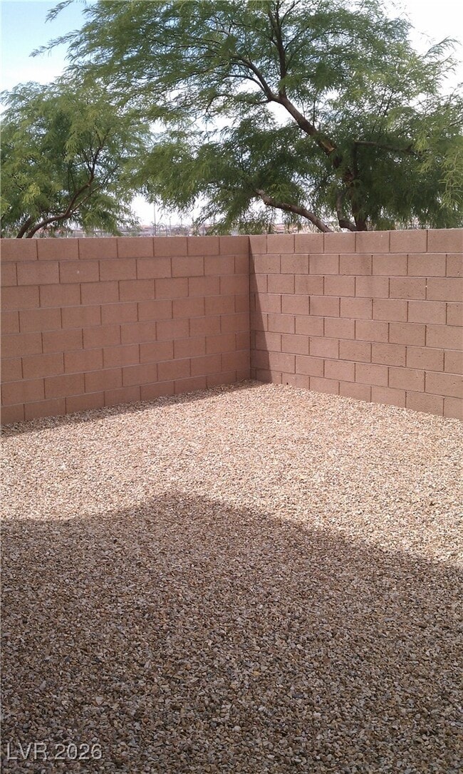 Photo - 5493 Ovando Way