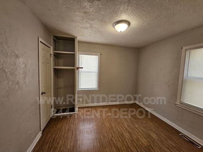 Photo - 1610 Taylor Ave