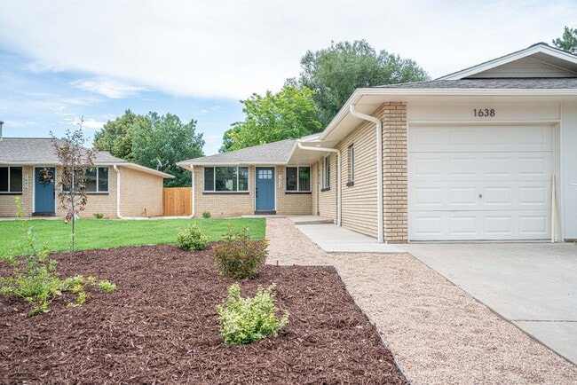 Photo - Charming Fully Remodeled 2 Bedroom, 1 Bath Duplex