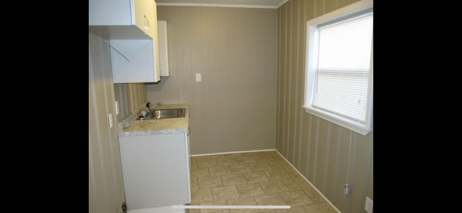 Photo - 10706 Hickman Mills Dr