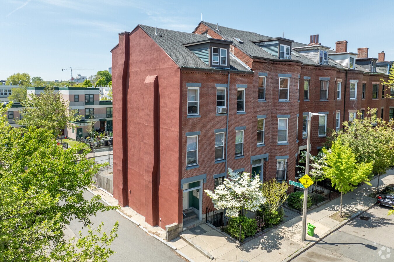 Primario - 200-202 Northampton St