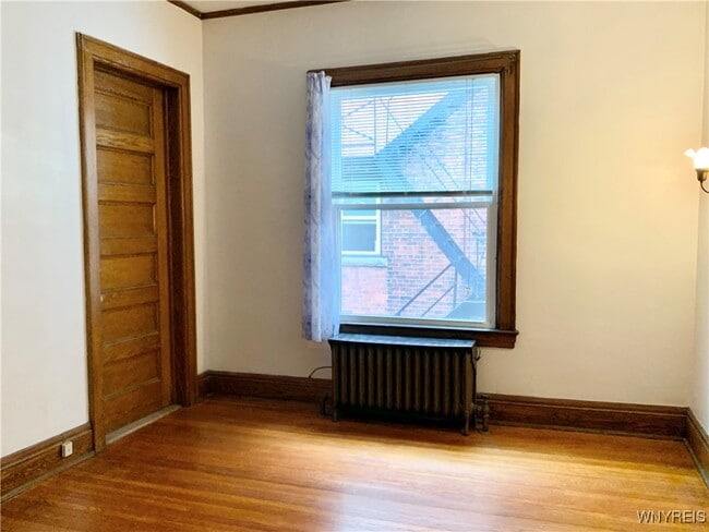 Photo - 242 Bryant St