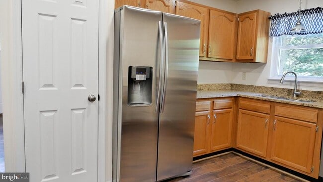 Photo - 2051 Collins Ct