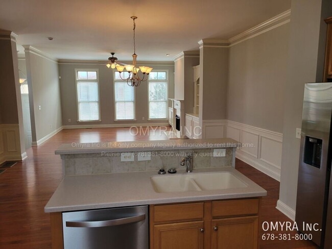 Photo - Luxurious 3 Bedroom Townhouse in Atlanta!