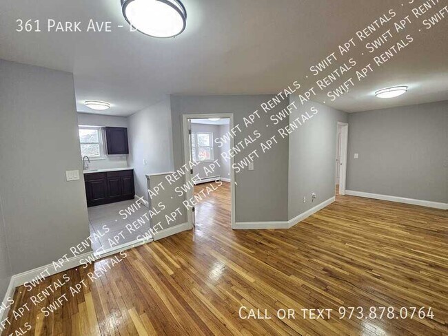 Photo - 361 Park Ave Unidad D
