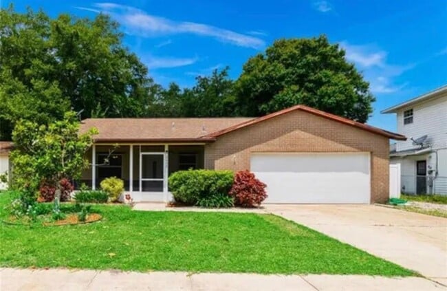 Building Photo - 2430 Sable Dr