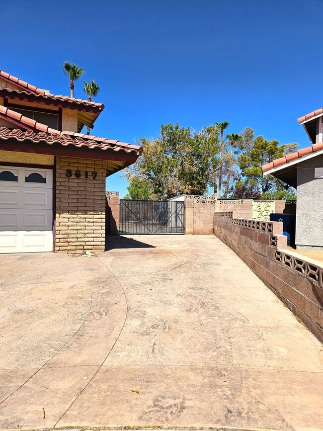 Photo - 3617 Tamal Ct