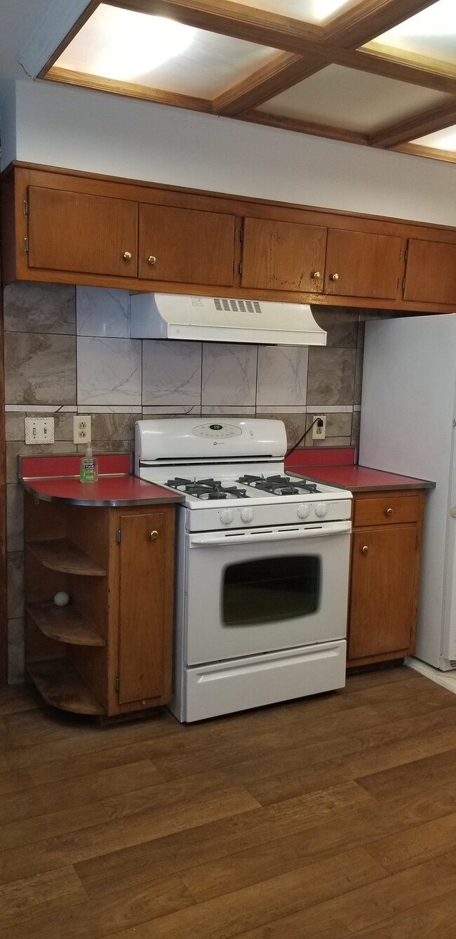 Photo - 2410 University Ave NE Unit Gnd FL