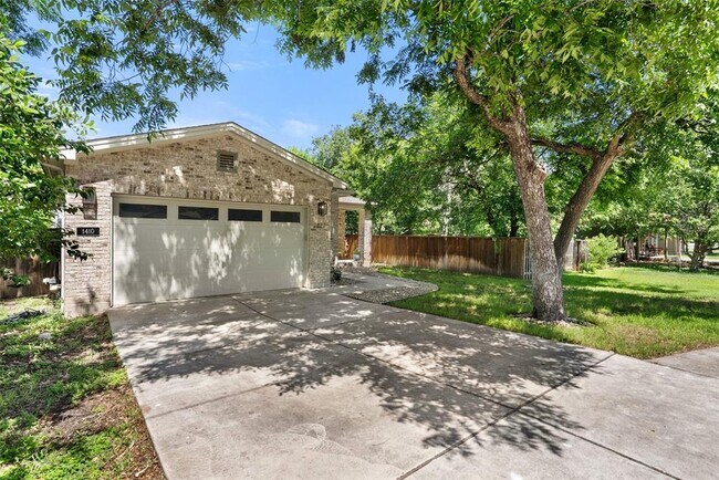 Photo - 1410 Hart St
