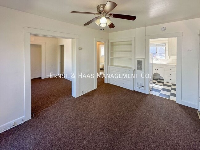 Photo - 1618 1/2 E. 4th St.-