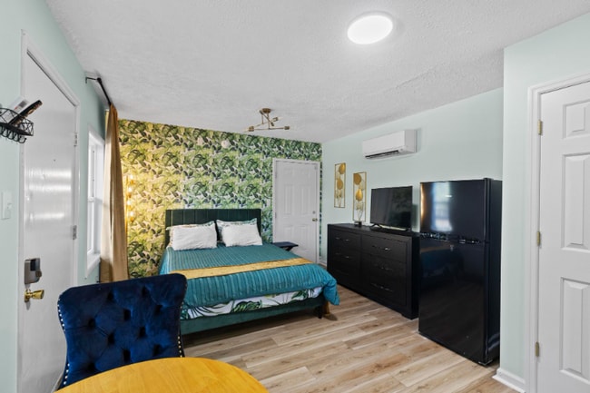 Photo - 1122 State Hwy 210 Unit Apt 3