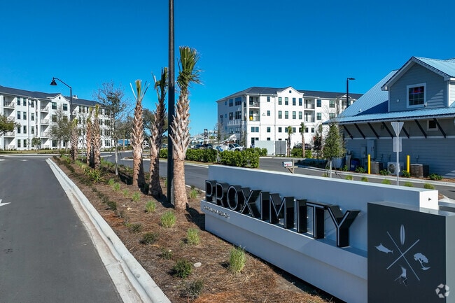 Proximity Carolina Beach