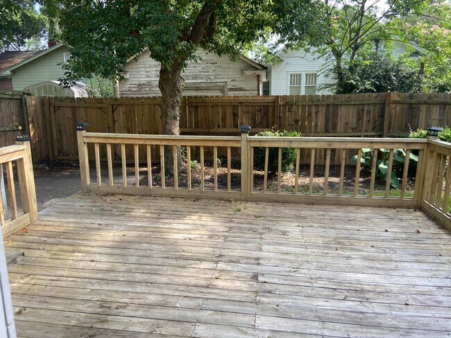 Photo - 3 BED | 2 BATH | MIDTOWN | FENCED YARD