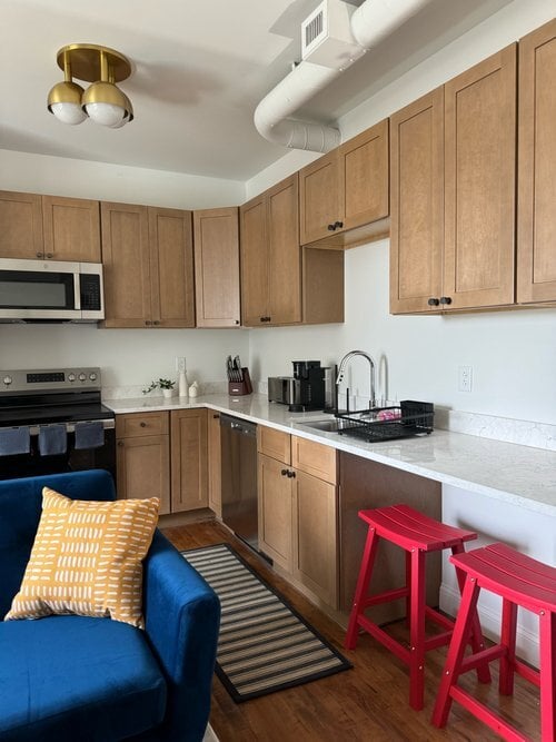 Photo - 719 E Genesee St