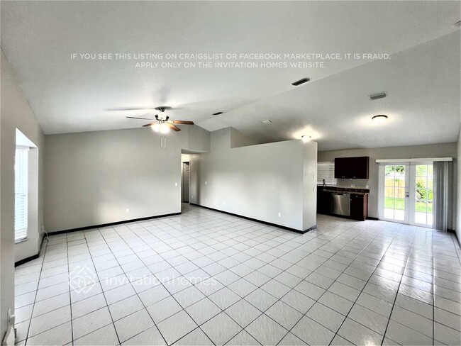 Photo - 501 SW Feldman Ave