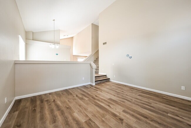 Photo - 15825 W Redfield Rd