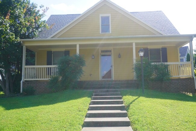 Photo - 712 Mt Vernon Dr