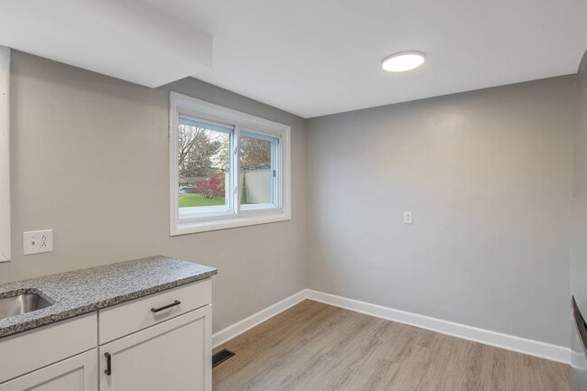 Photo - Bellewood Apartments