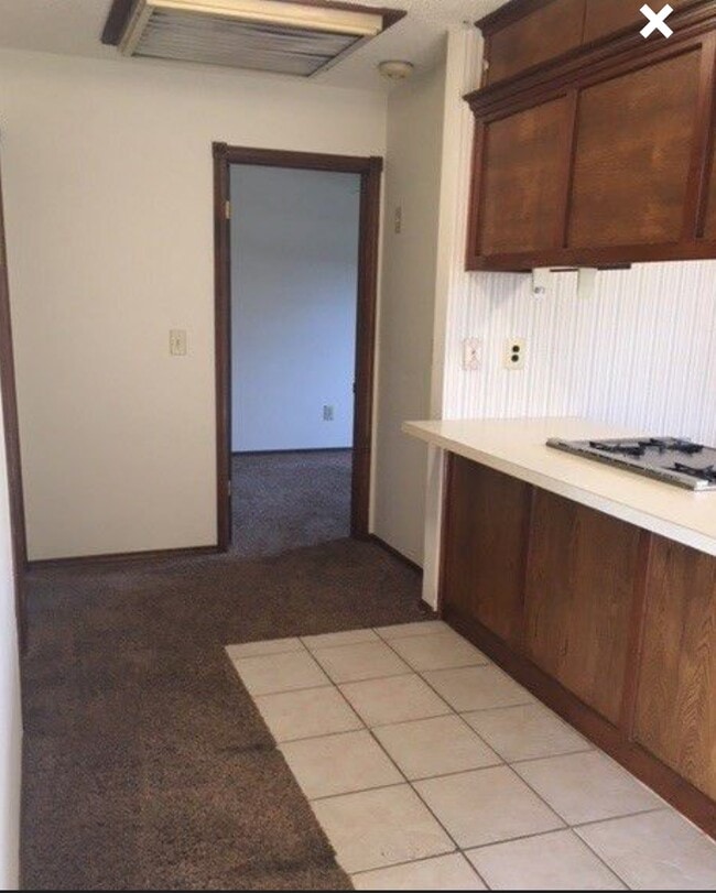 Photo - 203 Timbercrest Ct