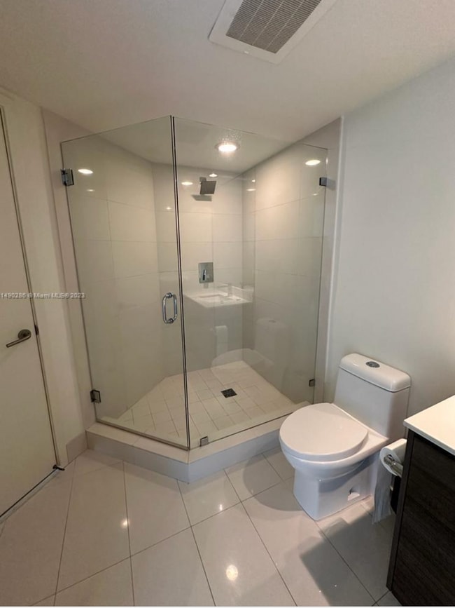 Photo - Spacious 2-bedroom, 2-bath residence at Millecento in the heart of Mary Brickell Village.