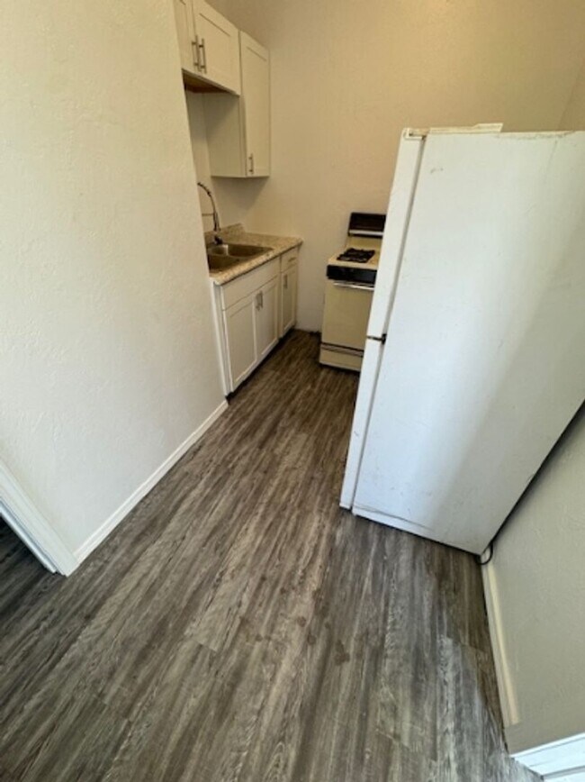 Photo - 1732 NW 2nd St Unit 7