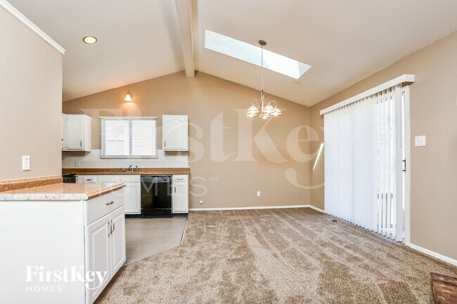 4231 River Oaks Dr