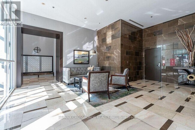 Photo - 212 Eglinton Ave E Unit 312