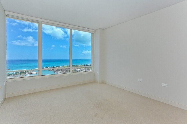 Photo - Perfect Location at Pacifica Honolulu!