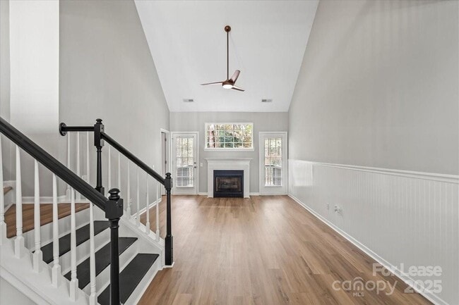 Photo - 1010 Eagles Nest Ln