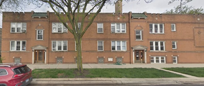 Building Photo - 3508 N Lawndale Ave Unit 2