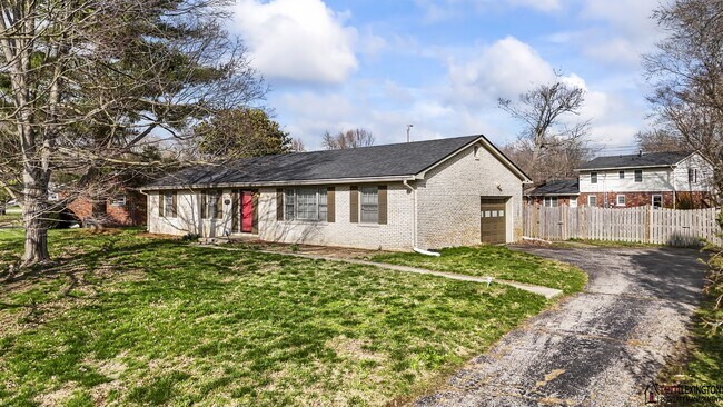 Photo - 152 Bayberry Rd