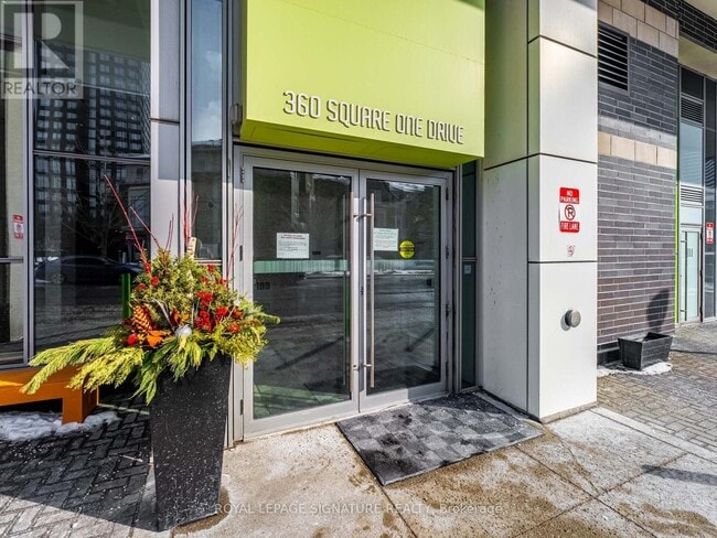 Photo - 360 Square One Dr Unité 1001