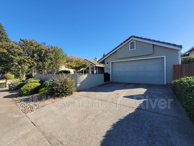 Photo - 5628 Bolton Way