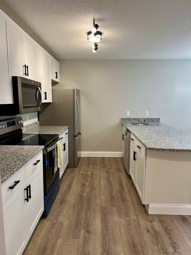 Photo - 120 Fisherville Rd Unidad 150 Rental