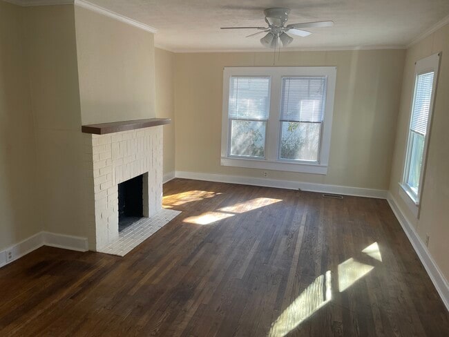 Photo - 305 Duncan St