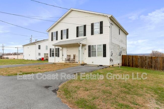 Photo - 121 E Rd
