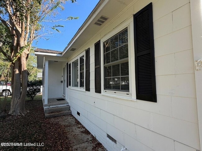 4000 Chamberlain Ave
