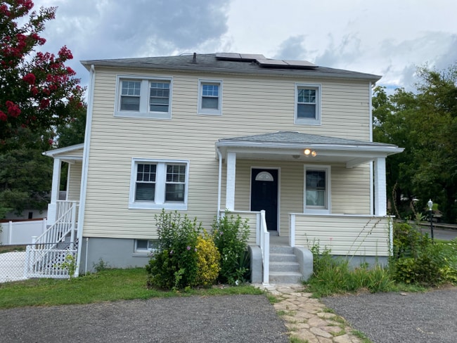 Photo - 4319 Kenwood Ave