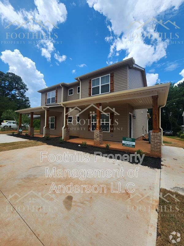 Building Photo - 113 Cypress Run Unit B Rental