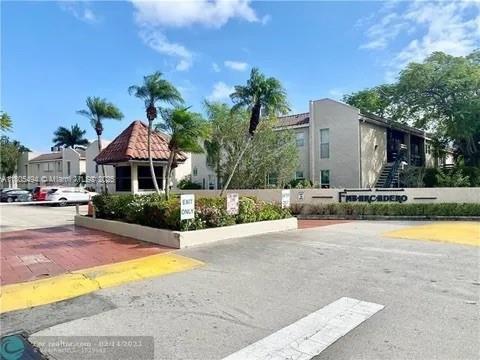 Photo - 5314 NE 6th Ave Condo Unit E20