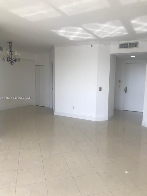 Photo - 4779 Collins Ave Unidad 806