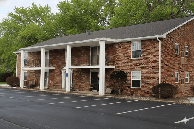 Photo - Colonial Court Apartments